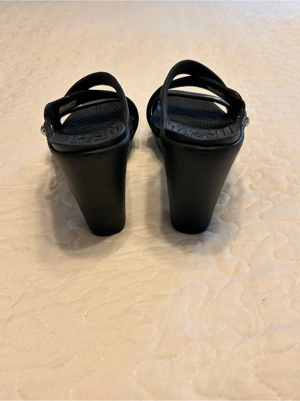 Crocs Cyprus IV Black Heels Women's Size 8 Style #14558